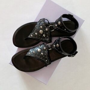 Vera Wang – Leather Ankle Strap Sandals with Metal Studs